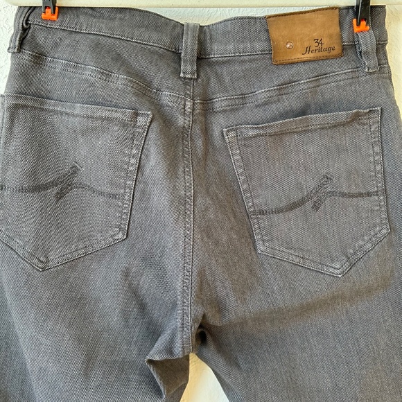 34 Heritage Slacks (Men’s), Charisma Comfort-Rise, Classic Jeans - Picture 5 of 9